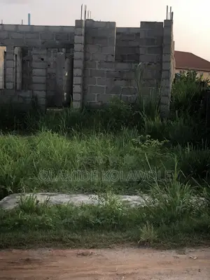 Plot Of Land With Uncompleted 3-bdm Bungalow For Sale – Ikorodu, Lagos