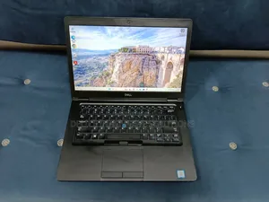 Laptop Dell Latitude 5490 8GB Intel Core i7 SSD 256GB