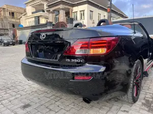 Lexus IS 350 C 2011 Black