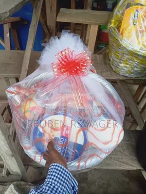 Hamper Gifts for Someone Special