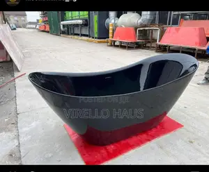 Black Canoe Bath Tub