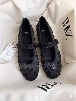 Zara Flats