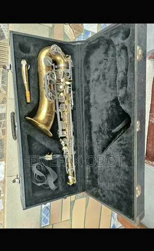 Standard Tenor Saxophone