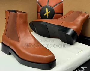 Men's Cognac Smooth Leather Chelsea Boots