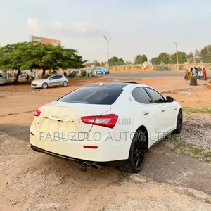 Car 2015 White