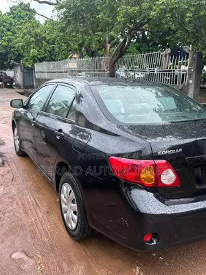Toyota Corolla 2009 Black