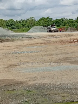 Industrial Construction Iron Black Chippings and Granite for Builder's