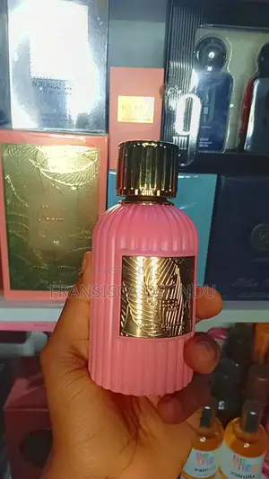 Qissa Pink