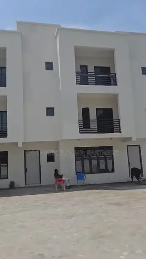4bdrm Duplex in Katampe (Main) for sale