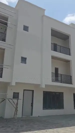 4bdrm Duplex in Katampe (Main) for sale