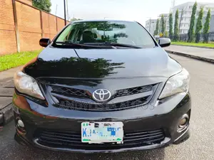 Toyota Corolla S 4dr Sedan (1.8L 4cyl 4A) 2011 Black