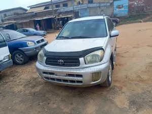 Toyota RAV4 2004 Silver