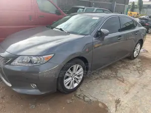 Lexus ES 350 FWD 2013 Gray
