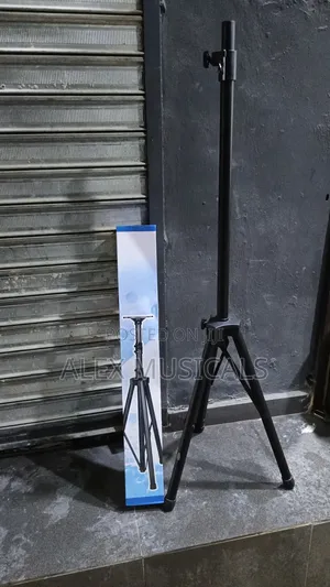 Speaker Stand