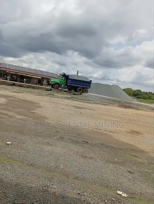 Top Premium Pro Iron Black Chippings and Granite for Building Construc