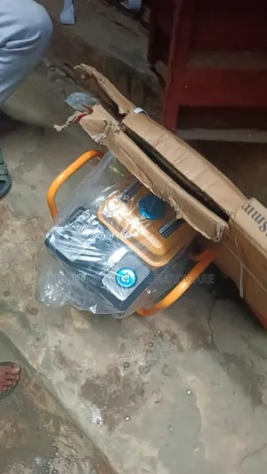 Brand New Honda Gx200 Concrete Poker Vibrator Machine (Petrol Engine)