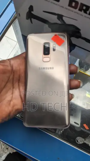 Samsung Galaxy S9 Plus 128 GB Gold