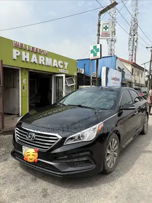 Hyundai Sonata Sport 2.0T Sedan FWD (2.0L 4cyl 6A) 2016 Black