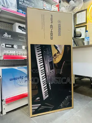 Yamaha Keyboard PSR-E483