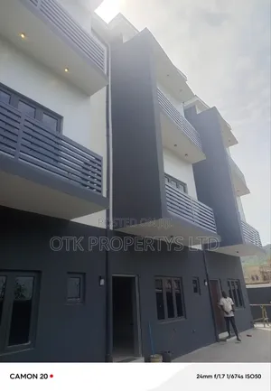 3bdrm Duplex in Fo1, Kubwa for rent