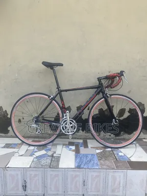 Clean Black 8speed Sports Road Bike for Sale With Hand Selector