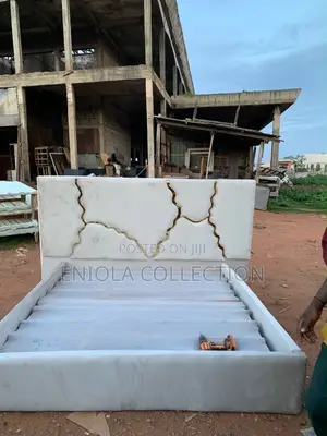 Queen Size 6*6* Bedframe