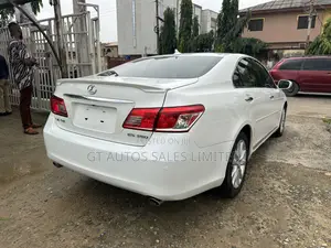 Lexus ES 350 2010 Off white