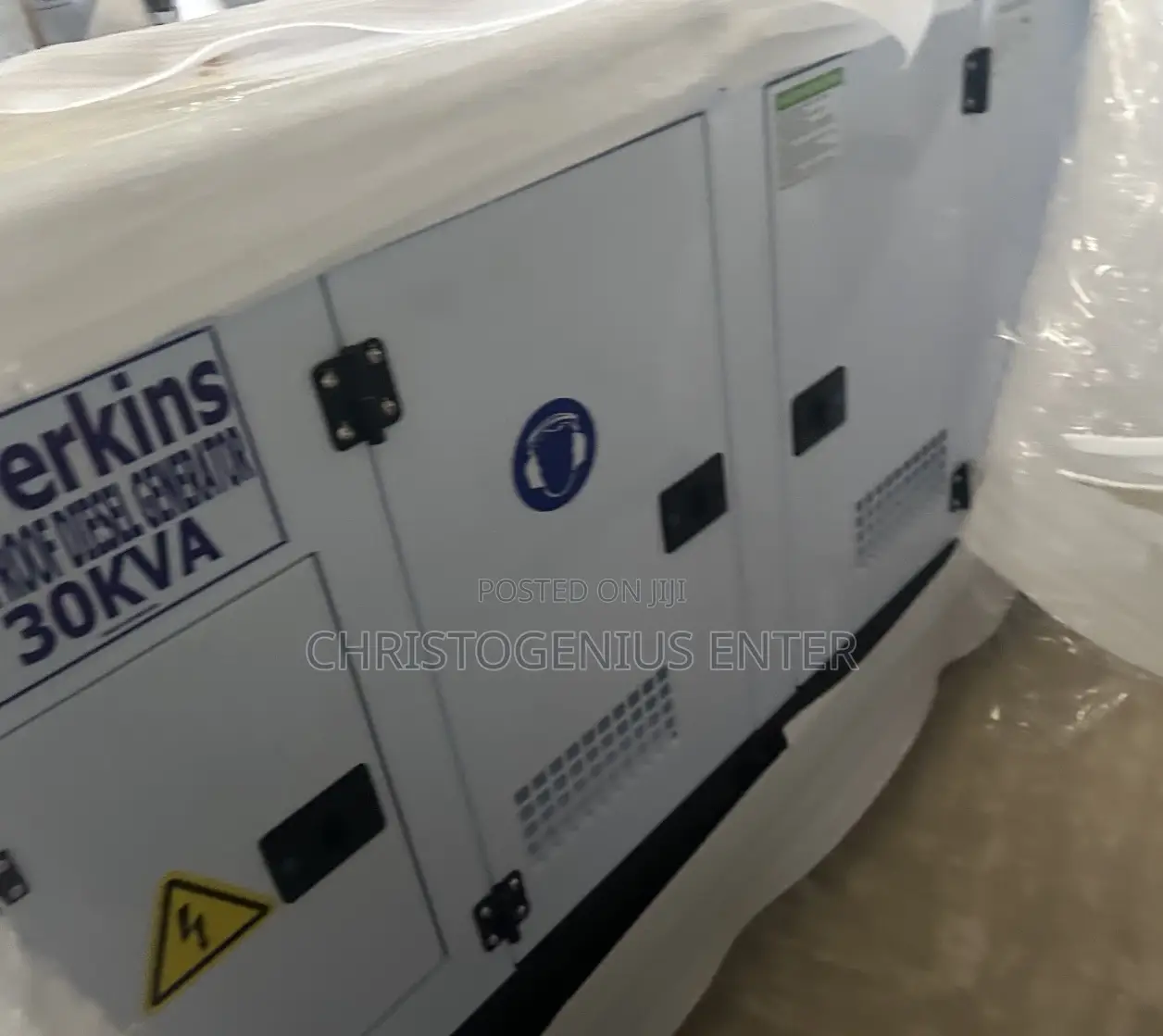 30kva Perkins Soundproof Generator Set