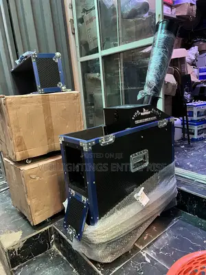 Confetti  Machine