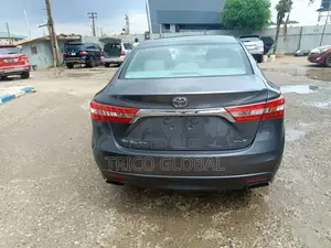 Toyota Avalon XLE 4dr Sedan (3.5L 6cyl 6A) 2014 Gray