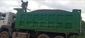 Robust High-Grade Granite Chippings for Aggregate