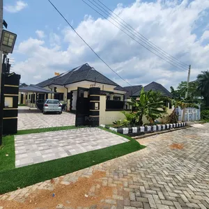 Furnished 4bdrm Bungalow in Adron Estate, Egbeda / Egbeda for sale
