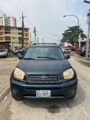 Toyota RAV4 Automatic 2003 Green