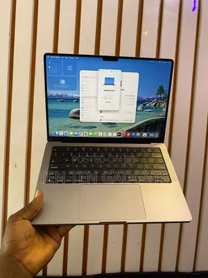 Laptop Apple MacBook Pro 2023 M2 32GB Apple M2 SSD 512GB