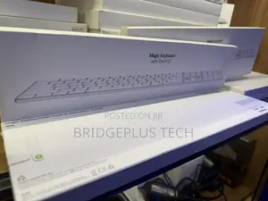 Apple Magic Keyboard With Touch Id and Numeric Keypad (USB-C)