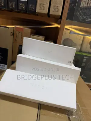 Apple Watch Series 9 41mm GPS + Cell