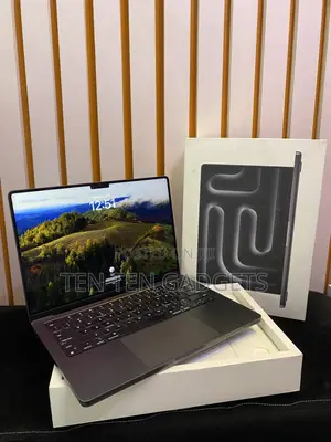 Laptop Apple MacBook Pro 2023 M3 36GB Apple M3 Pro SSD 1T