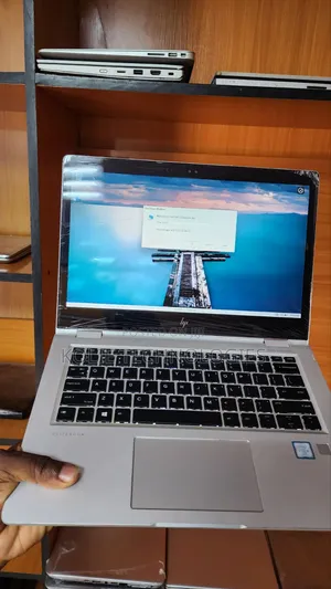 Laptop HP EliteBook x360 1030 G2 8GB Intel Core i5 SSD 256GB