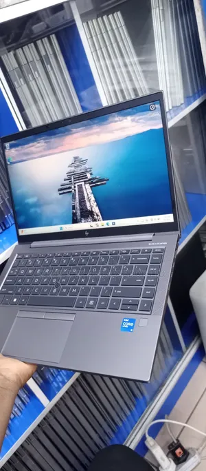 Laptop HP ZBook Firefly G8 16GB Intel Core i5 SSD 256GB
