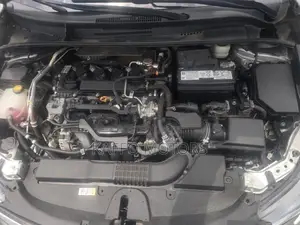 Toyota Corolla SE 2022 Silver