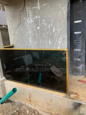 Stainless and Glass Handrail’S
