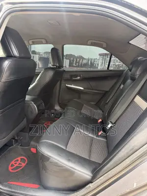 Toyota Camry 2012 Gray