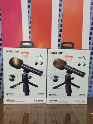 Green Lion Wireless Mic With Desktop Mic Mode and Tripod Stand