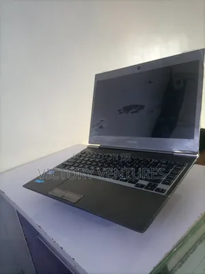 Laptop Toshiba 6GB Intel Core i5 HDD 128GB