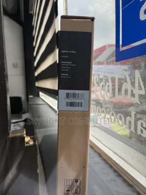 New Laptop Dell Pro 14 32GB Intel Core Ultra 7 SSD 512GB
