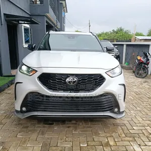 Toyota Highlander 2023 White