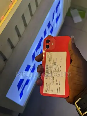 Apple iPhone 12 128 GB Red