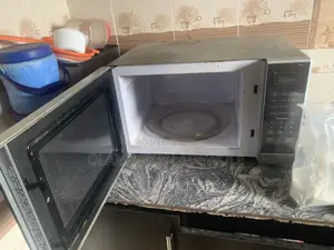 Hisense H36l Microwave