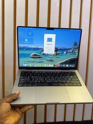 Laptop Apple MacBook Pro 2021 M1 Max 32GB Apple M1 Max SSD 1T