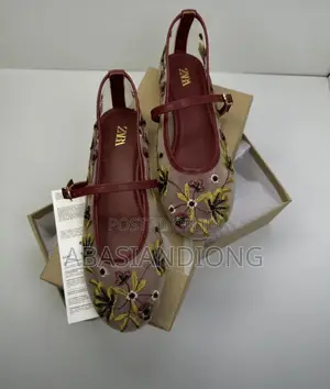 Flat Shoes 